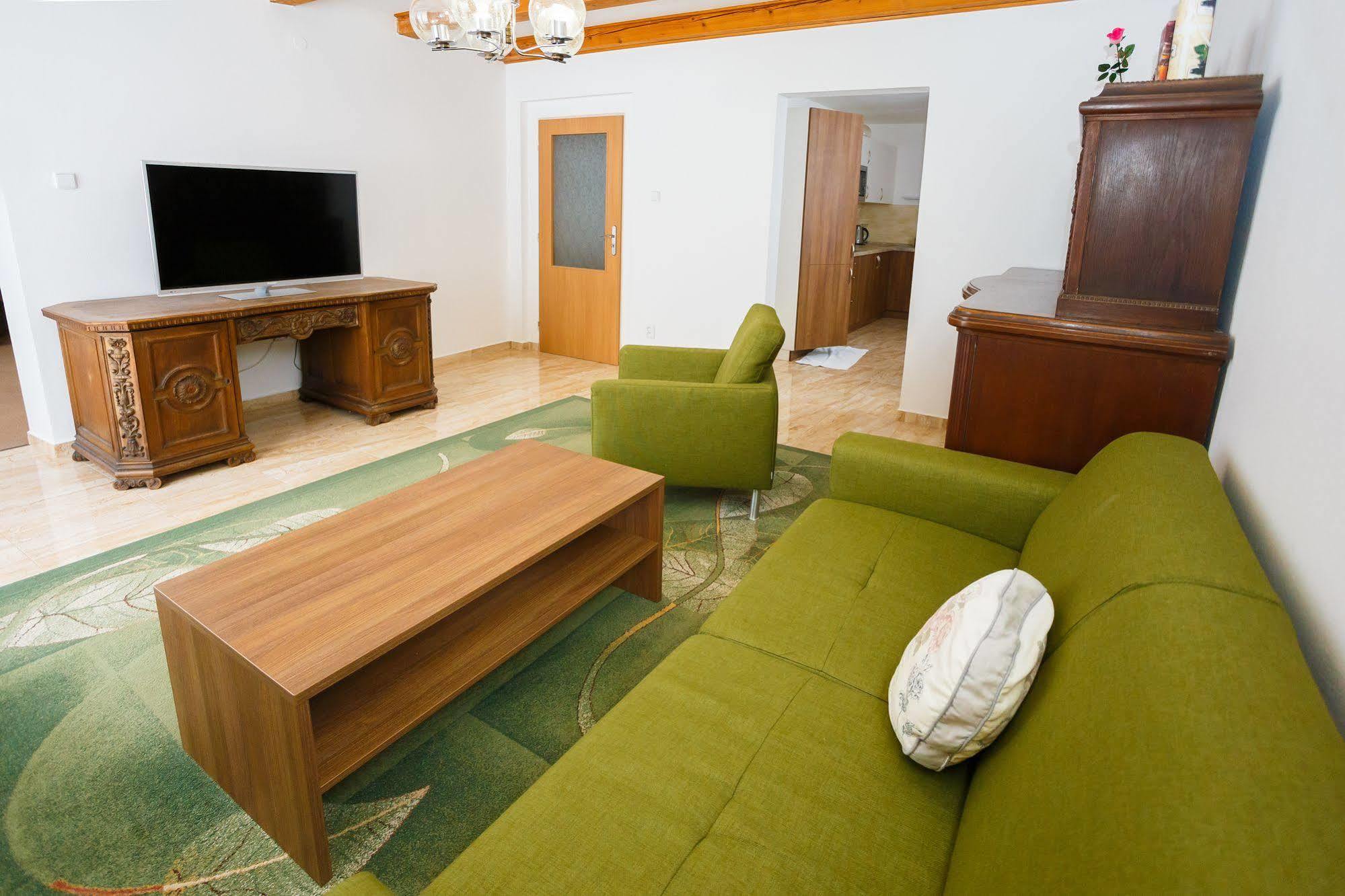Apartmany Nad Rybnikem Železná Ruda Buitenkant foto