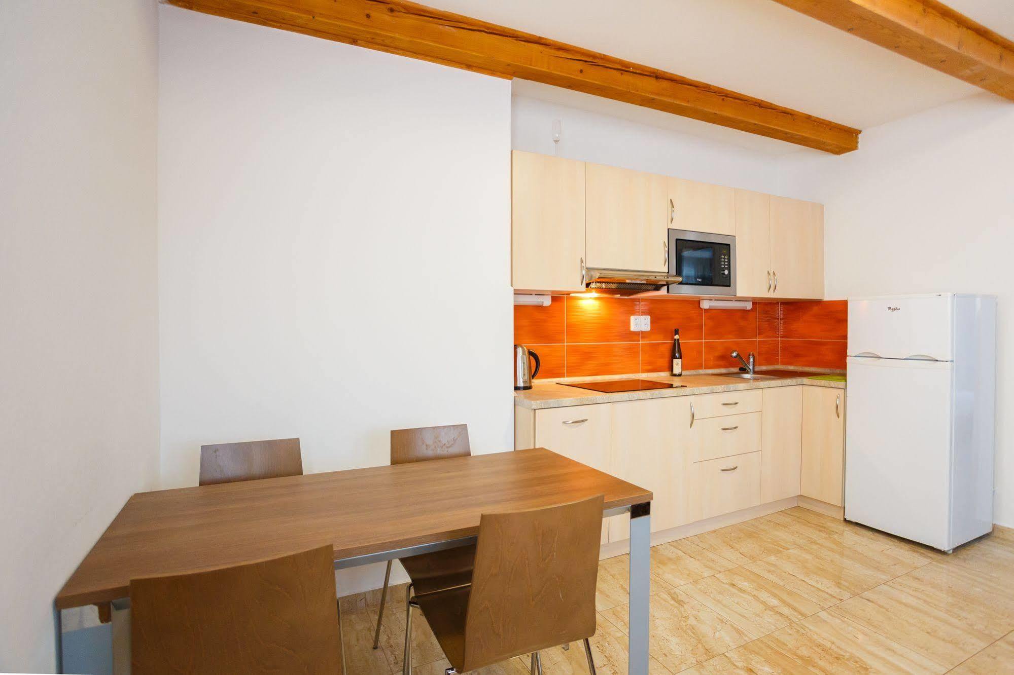 Apartmany Nad Rybnikem Železná Ruda Buitenkant foto